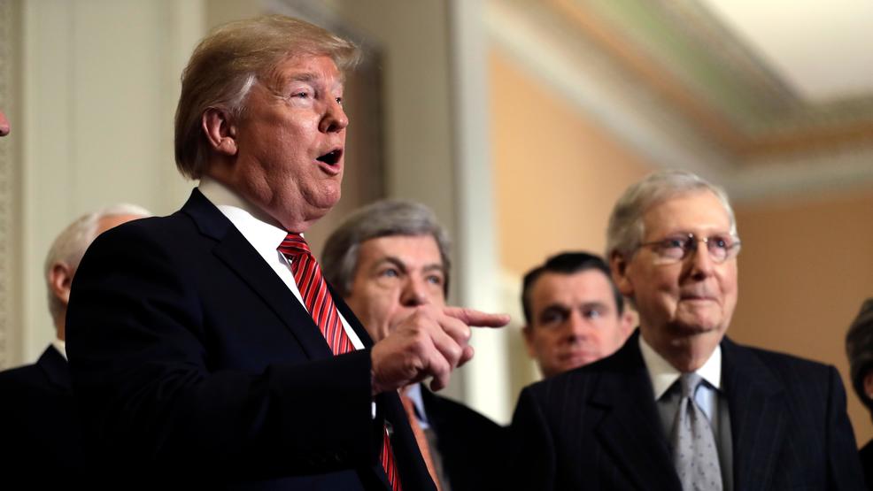 Government Shutdown Trump AP19009698221157.jpg