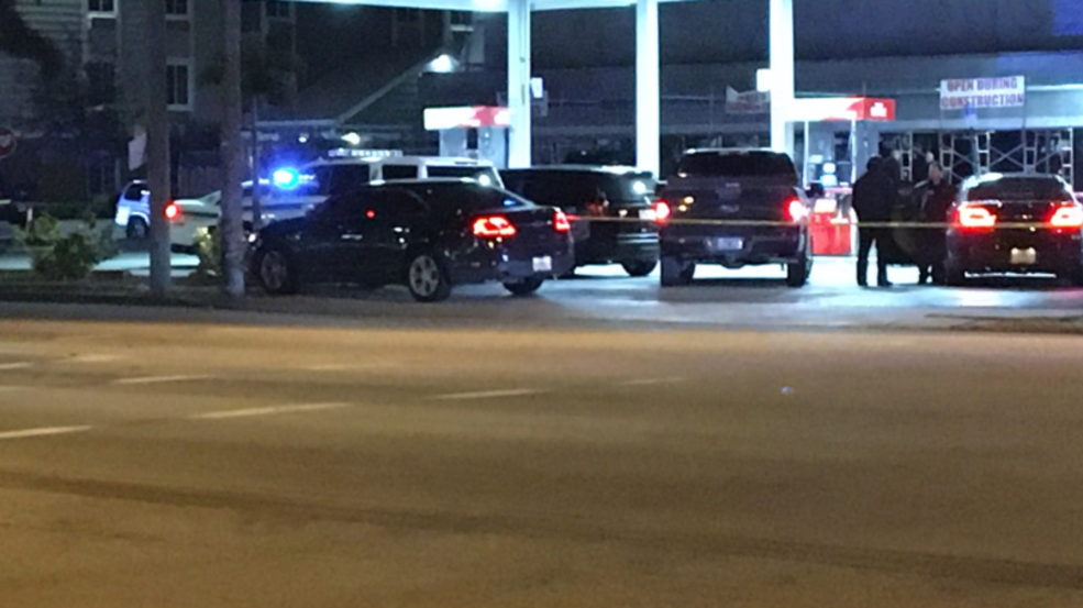 Man killed after shooting at gas station in Lake Worth WPEC
