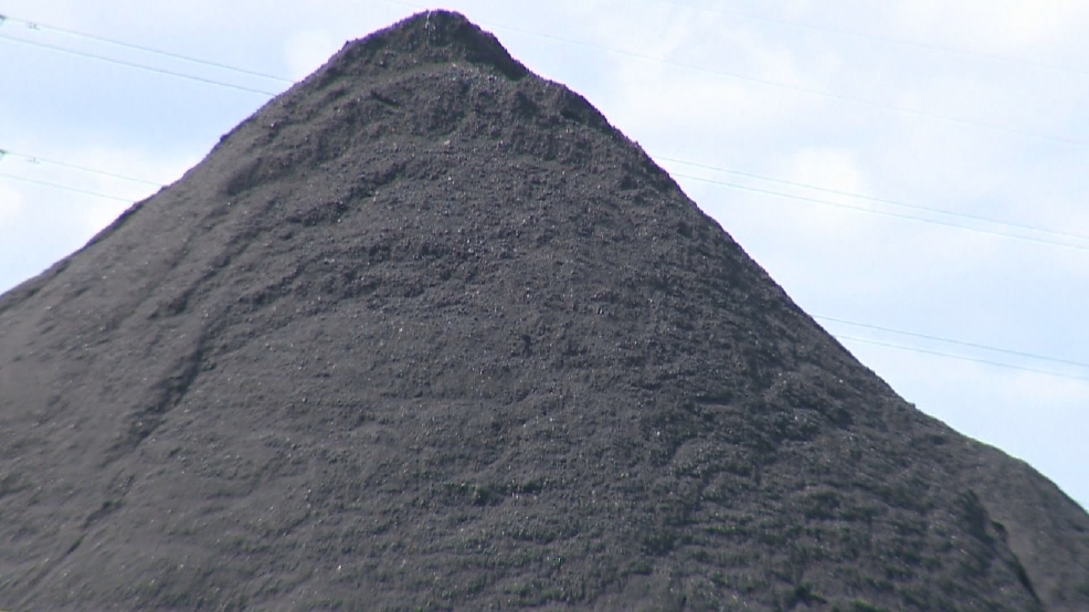 FOX 11 Investigates Coal piles not moving in 'foreseeable future' WLUK
