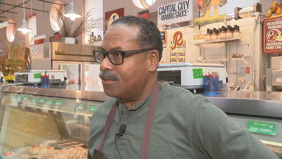 Poultry vendor in DC's Eastern Market retiring after nearly 5 decades