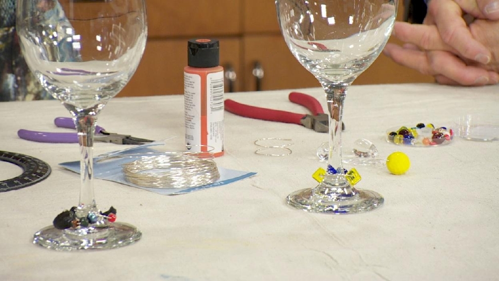 090612WineGlassCharms.jpg_BIM.jpg