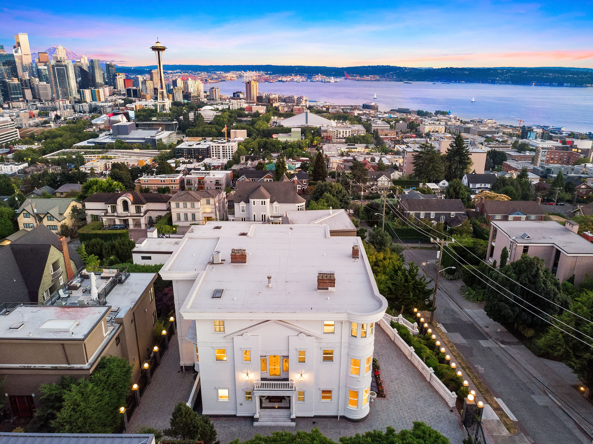 Photos: Massive, historic Queen Anne mansion lists for $9.2 million