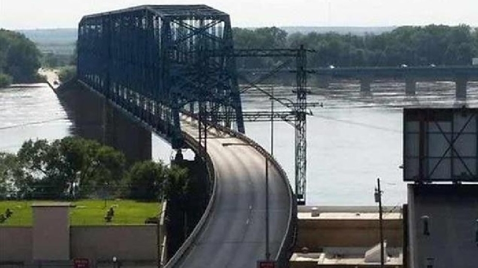 Quincy Memorial Bridge Opening Delayed KHQA