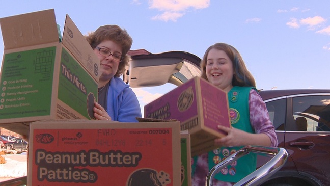 A Kaukauna Girl Scout is making a difference for cancer patients