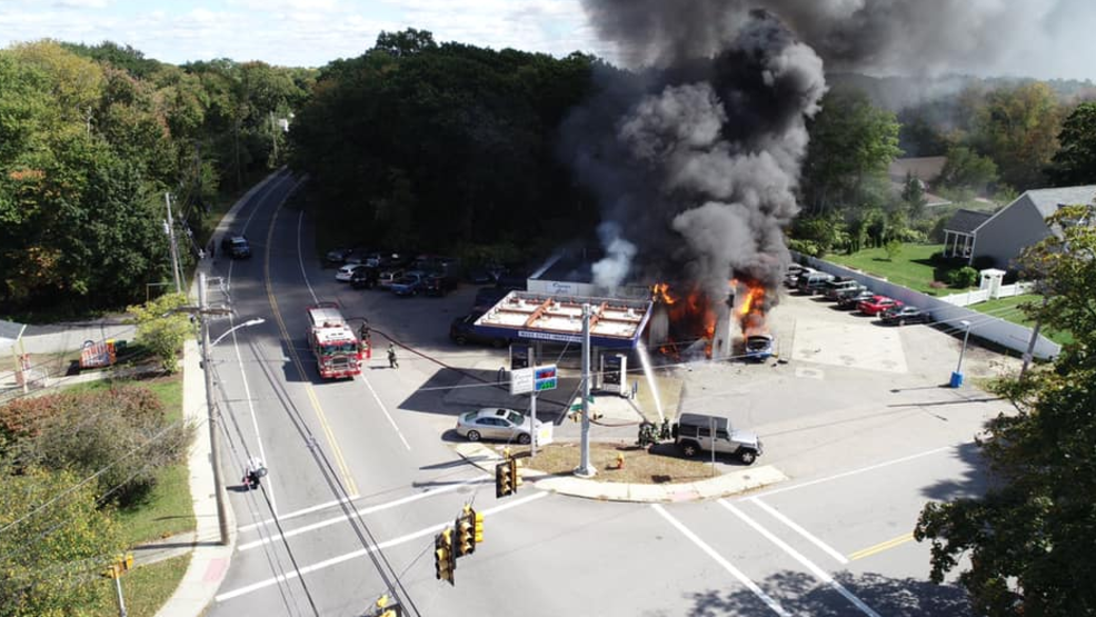 One injured in Mansfield gas station fire WJAR