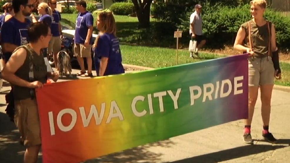 Iowa City Pride Parade concludes somber week with celebration KGAN