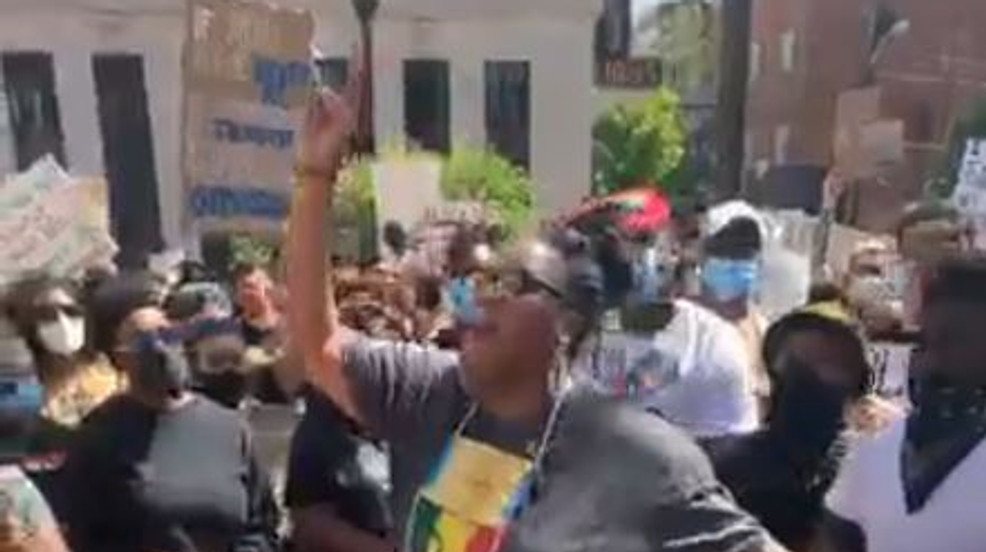 Protest speech topics image