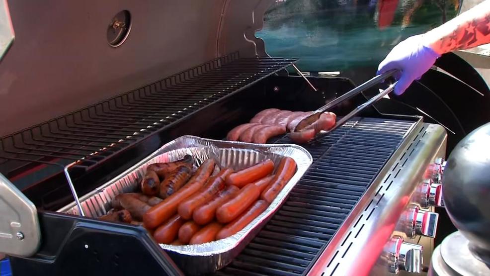 Thousands attend 15th annual West Virginia Hot Dog Festival WCHS